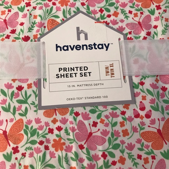 havenstay Other - Havenstay Floral & Butterfly Printed Sheet Set - Pink & Orange
